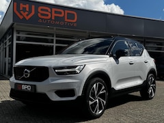Volvo XC40 - 2.0 B4 Plus Black Edition|Pano|Led|20''|ACC|