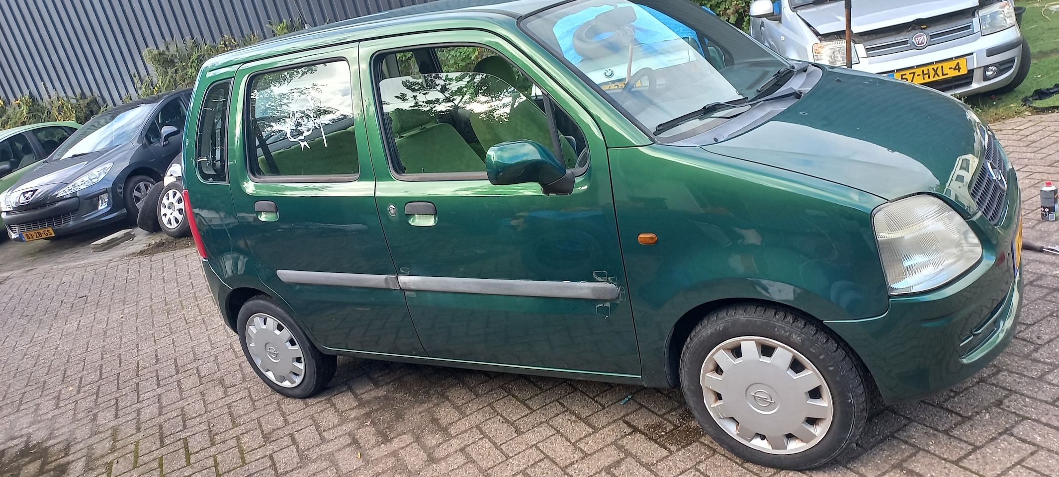 Opel Agila - 1.2-16V Comfort - AutoWereld.nl
