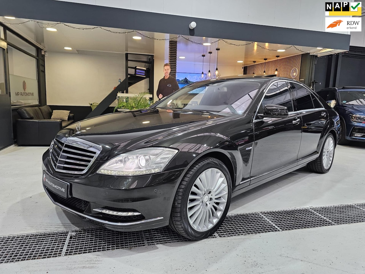 Mercedes-Benz S-klasse - 500 V8 4-Matic AMG|Prestige Plus|Pano|Trekh|Massage|Soft|Distronic|435PK|FULL| - AutoWereld.nl