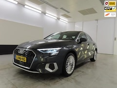 Audi A3 Limousine - 35 TFSI 150Pk Business edition-Sport+Led+ecc+navigatie = TOP