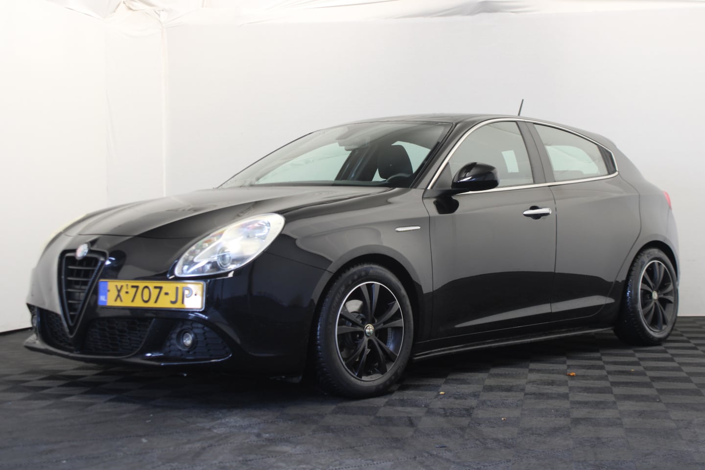 Alfa Romeo Giulietta - 1.4 T Distinctive Dubbel pano - AutoWereld.nl
