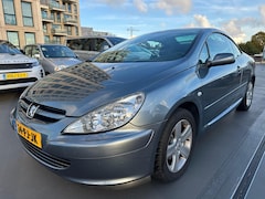 Peugeot 307 CC - 2.0-16V Automaat Airco Cruise Nette Auto Navigatie