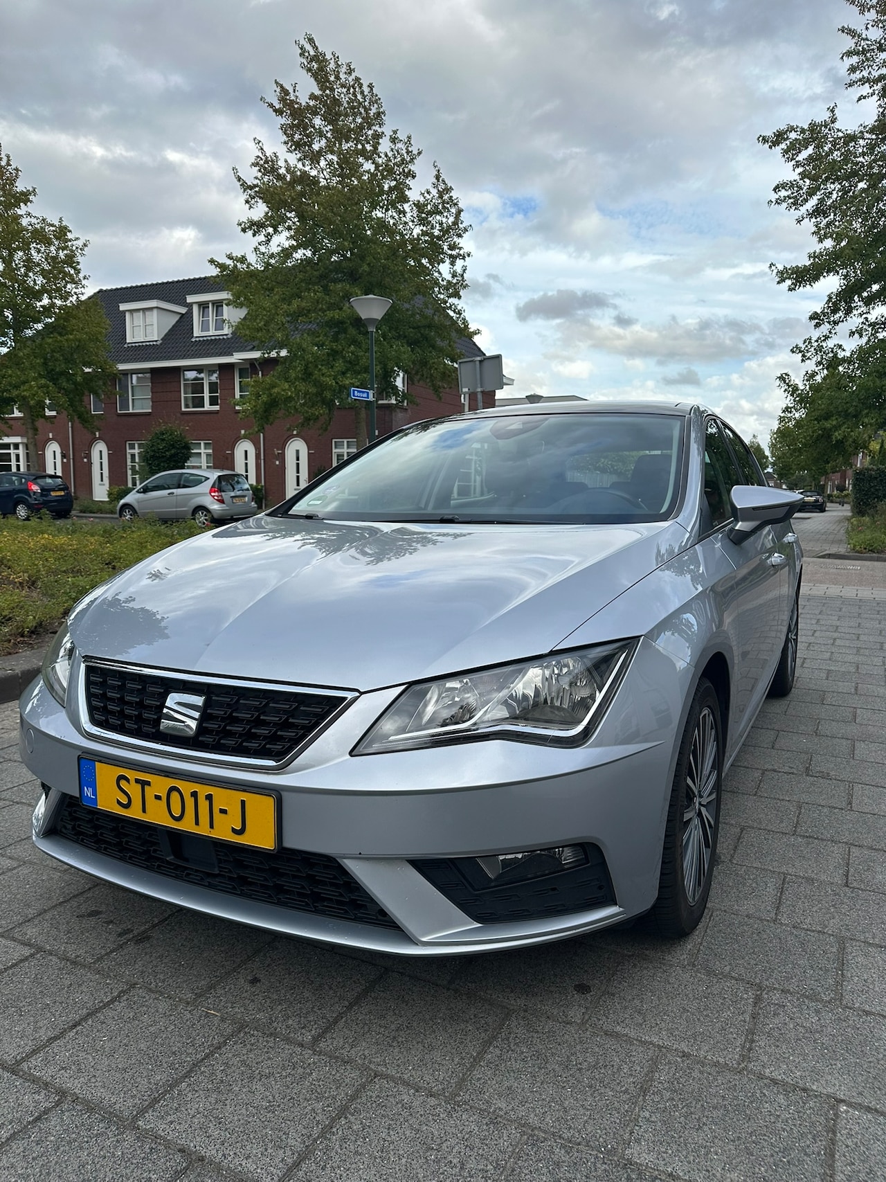 SEAT Leon - 1.4 EcoTSI Style ACT/AUTOMAAT/ACC/PANODAK/CARPLAY/BEATS AUDIO - AutoWereld.nl