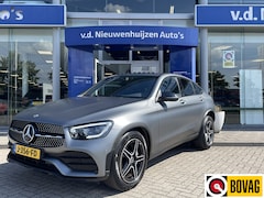 Mercedes-Benz GLC-klasse Coupé - 200 Business Solution AMG | Facelift | Stoelverwarming | Pano | Achteruitrijcamera | Elekt