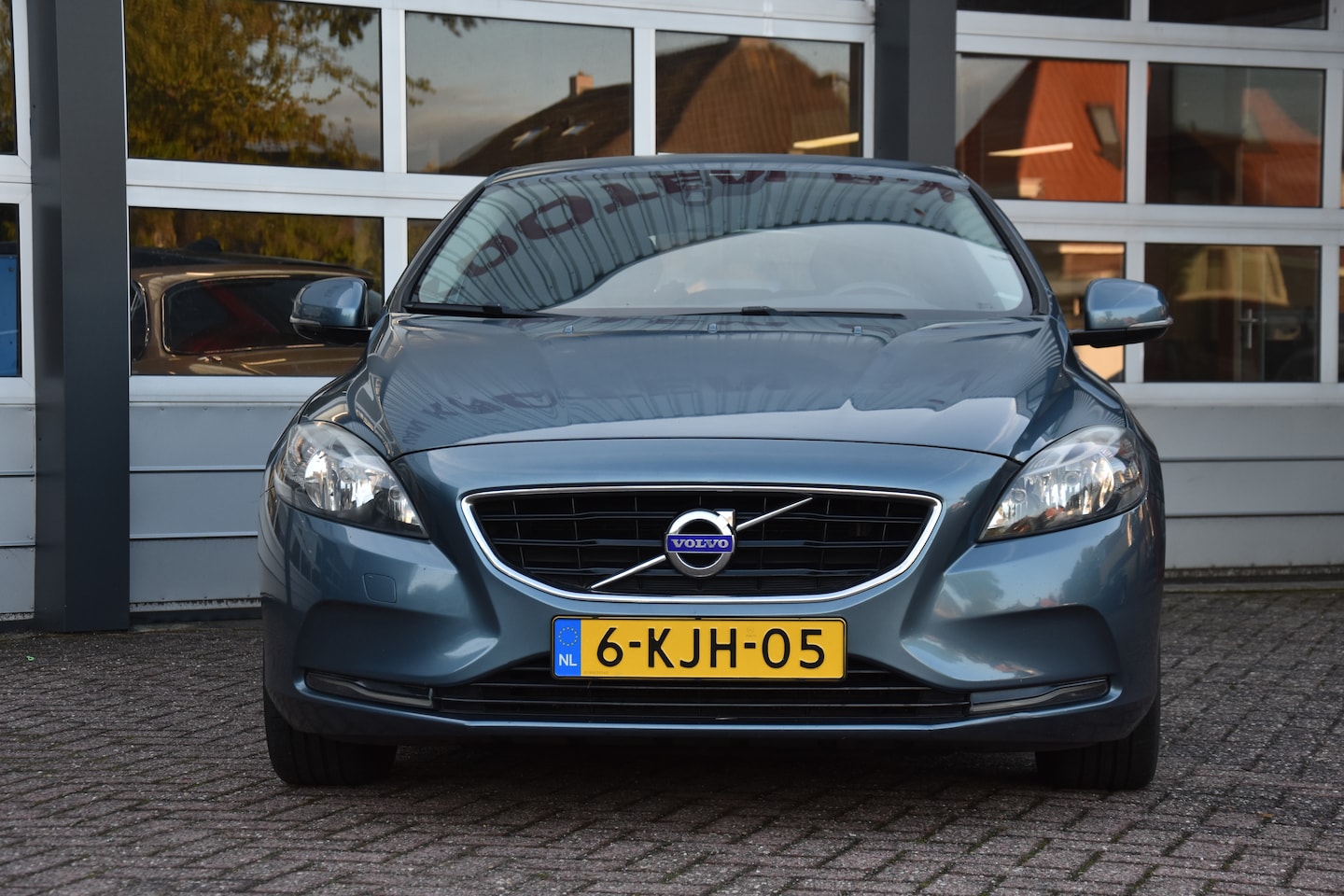 Volvo V40 - 1.6 D2 Momentum