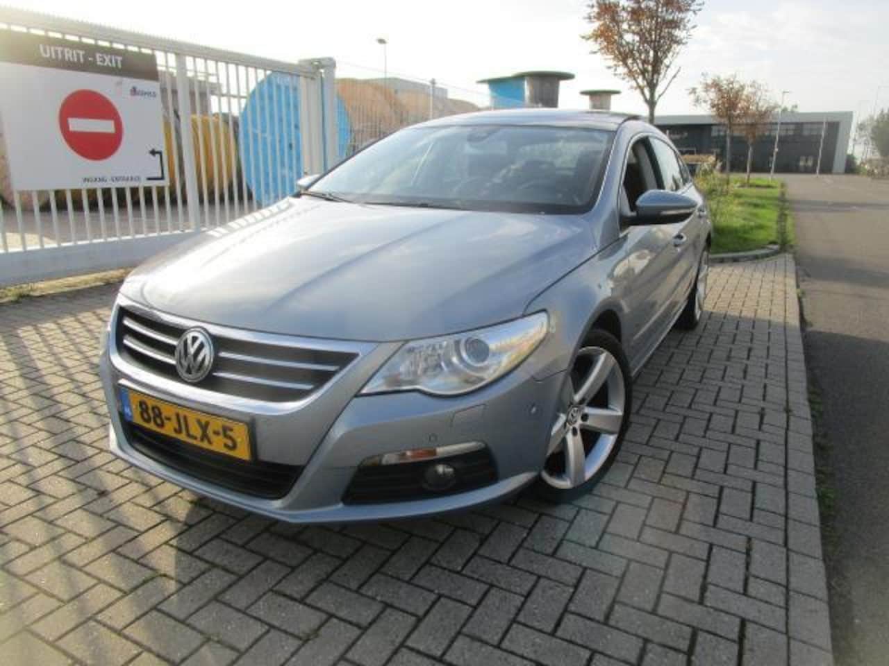 Volkswagen Passat CC - 1.8 TSI 4p. Panoramadak - AutoWereld.nl