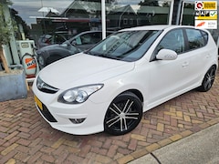 Hyundai i30 - DRIVE COOL SPORTIEVE UITSTALING