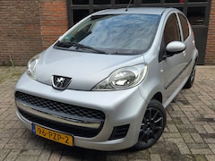 Peugeot 107 - 1.0-12V Millesim 200/ Airco / elektrische ramen