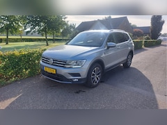 Volkswagen Tiguan Allspace - 1.5 TSI Comfortline Business 7p. CLIMA/NAVI/DSG BJ 2019