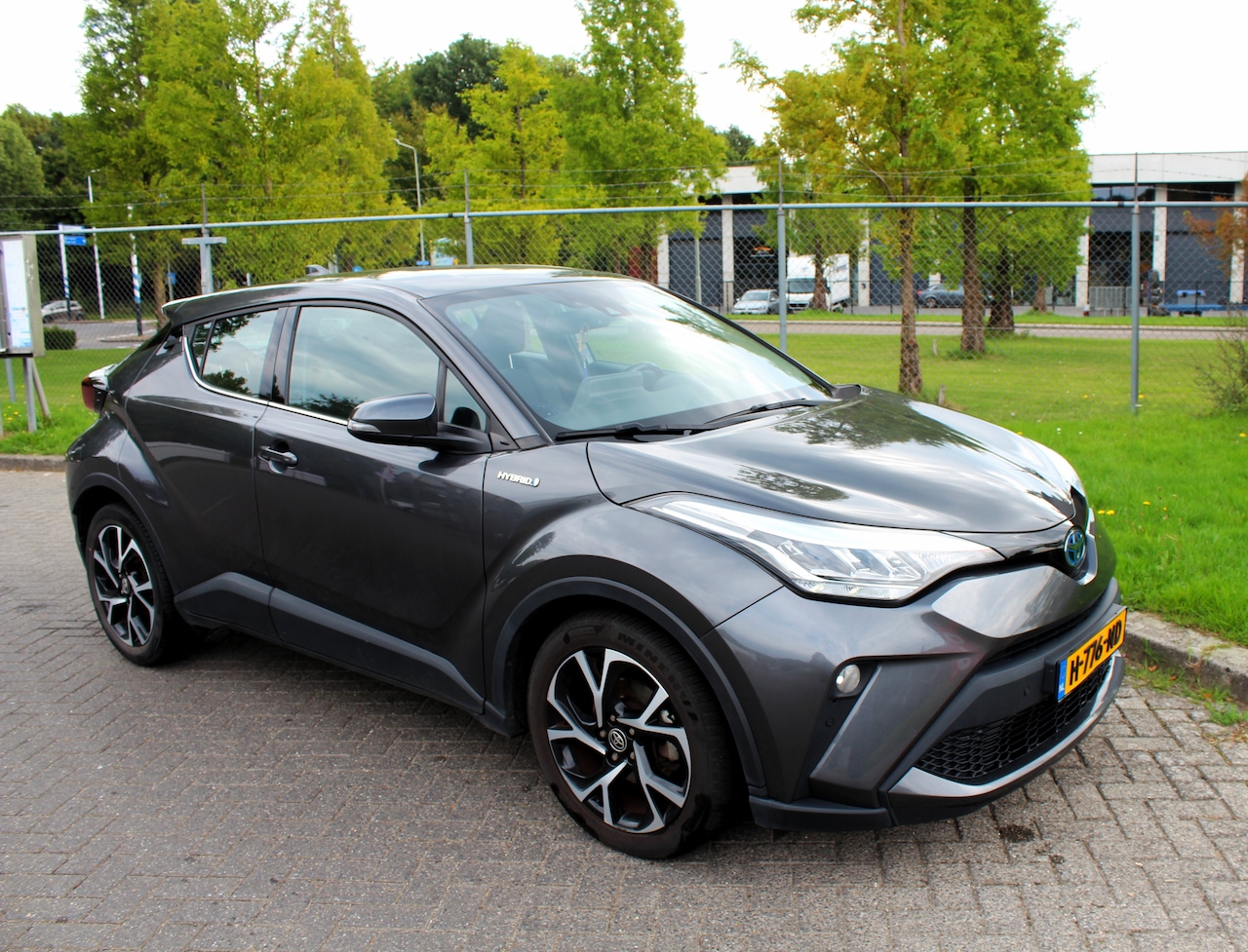 TOYOTA C-HR