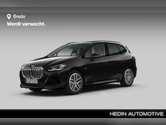 BMW 2-serie Active Tourer - 220i | M-sport | Adaptief M onderstel | Comfort Access | Sportstoelen | Harman Kardon | Sc