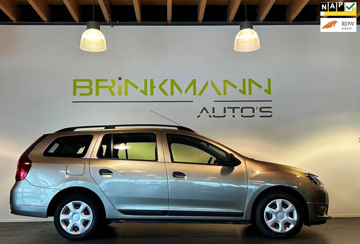 Dacia Logan MCV - 0.9 TCe Ambiance - Airco - Tr.Haak - 1e Eign. - AutoWereld.nl