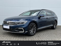 Volkswagen Passat Variant - 1.4 TSI PHEV GTE Business Vol Leder / Pano Dak / Matrix LED /