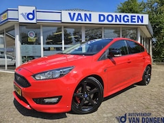 Ford Focus - 1.5 Red Edition ST-Line | NL Auto | Motor 40.000 KM | Trekhaak