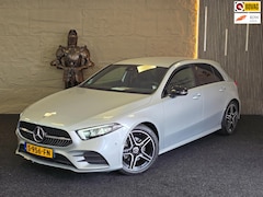 Mercedes-Benz A-klasse - 180 AMG Line|GARANTIE|1E EIG|NAP|NAVI|CAMERA|PARK SENS|