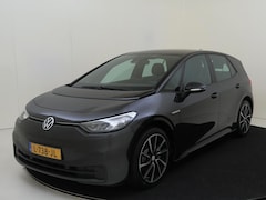 Volkswagen ID.3 - Life 58 kWh | Stoelverwarming | Navigatie | Parkeersensoren | Voorklimatisering | CarPlay