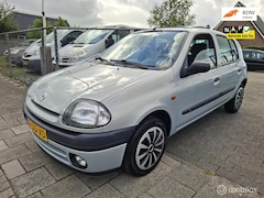Renault Clio - 1.4 RT 5drs 84834 km dealer onderhouden