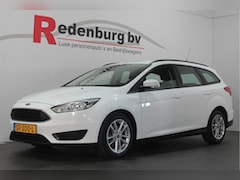 Ford Focus Wagon - 1.0 Trend Edition - Airco / Navi / Bluetooth / Cruise