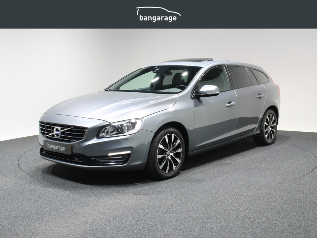Volvo V60 - T3 Polar+ Dynamic AUTOMAAT - AutoWereld.nl