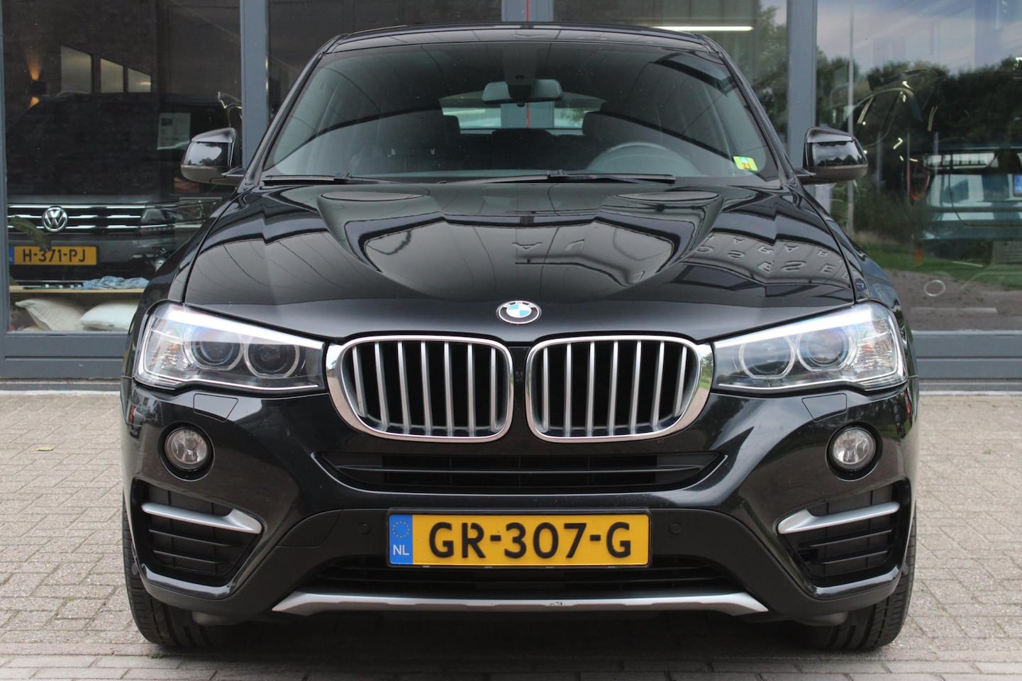 BMW X4 - XDrive28i High Executive | Cruise Control | Navigatie | Stoelverwarming | Elek. Achterklep - AutoWereld.nl