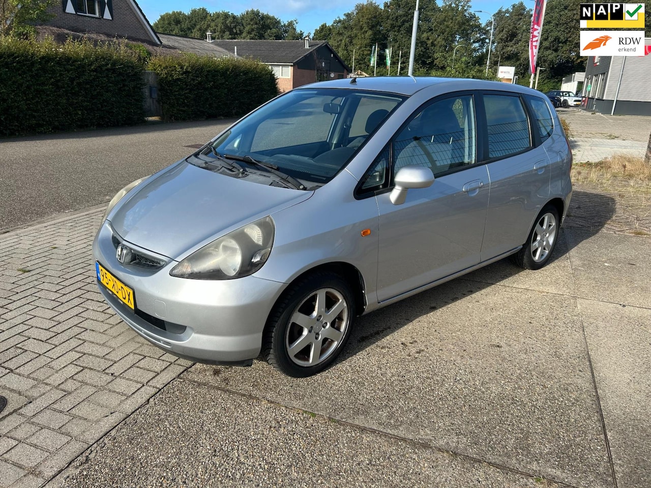 Honda Jazz - 1.4 ES INRUILKOOPJE - AutoWereld.nl