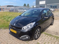 Peugeot 208 - 1.2 PureTech Allure
