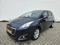 Peugeot 5008 - 1.2 PureT. Style 5p
