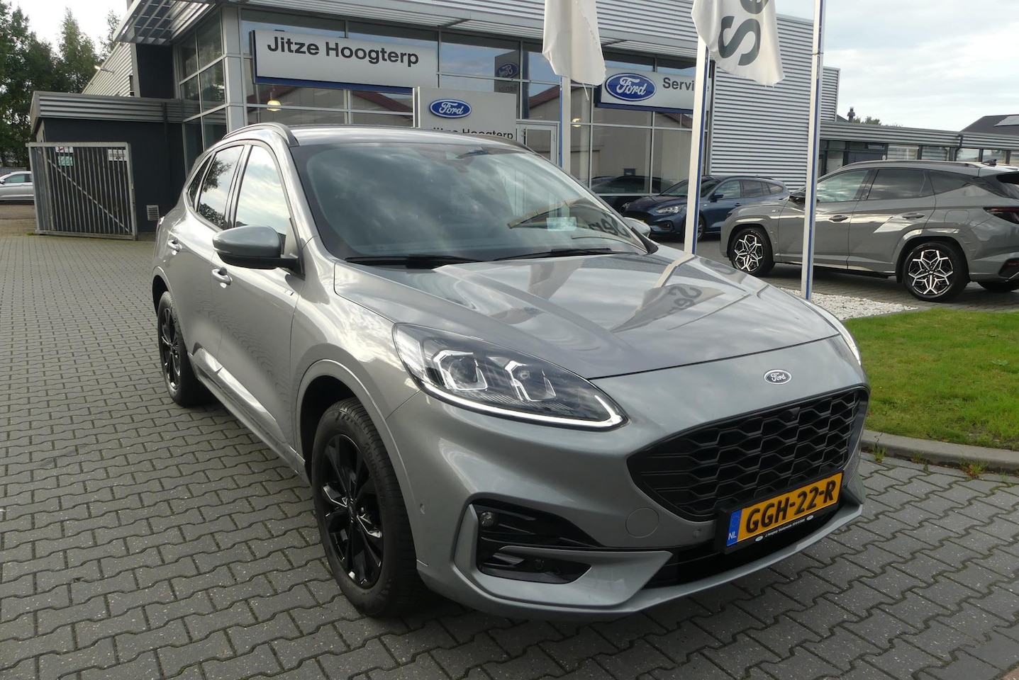 Ford Kuga - 2.5 PHEV ST-Line X ADAPT. CRUISE, ELEKT. TREKHAAK (1.500KG), HUD, WINTER PACK, CLIMA, NAVI - AutoWereld.nl