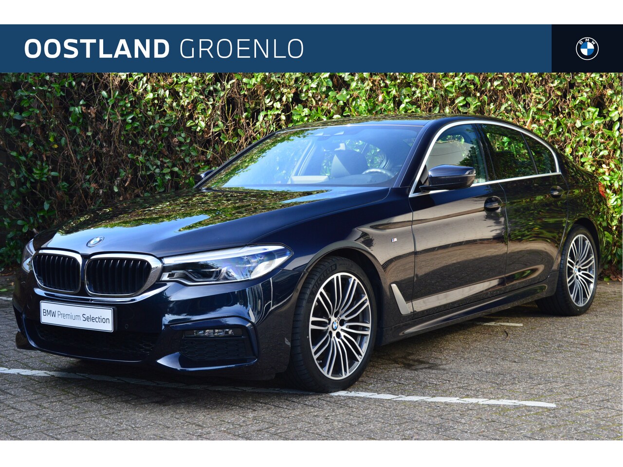 BMW 5-serie - 520i High Executive M Sport Automaat / Schuif-Kanteldak / Achteruitrijcamera / Adaptieve L - AutoWereld.nl