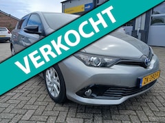 Toyota Auris - 1.8 Hybrid Energy Plus - Navigatie - NAP - Trekhaak