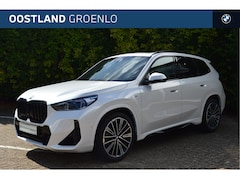 BMW X1 - xDrive23i High Executive M Sport Automaat / Panoramadak / Trekhaak / Stoelverstelling / Ad