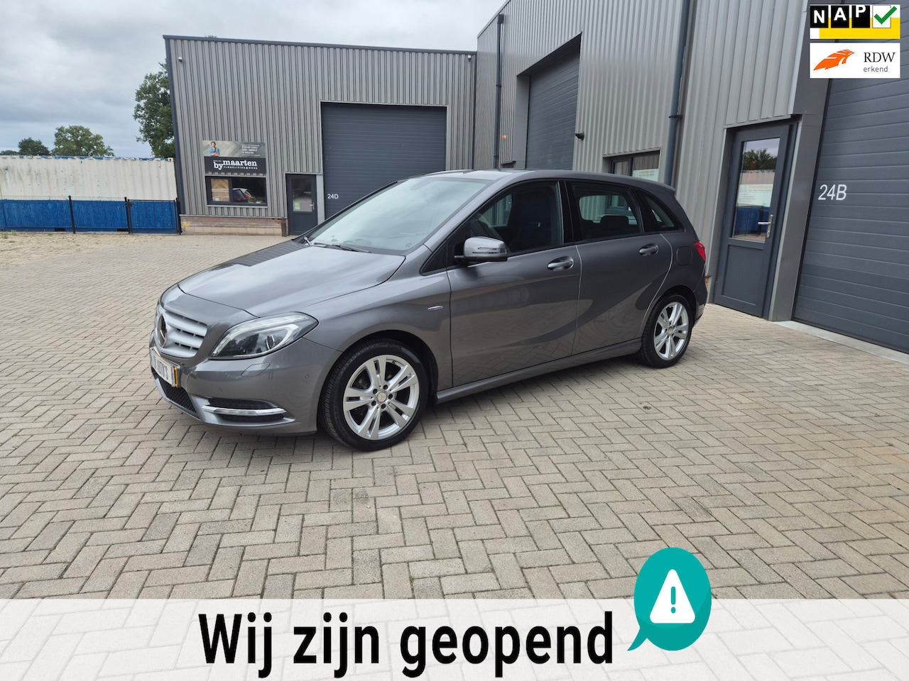 Mercedes-Benz B-klasse - 180 Ambition TOP OCCASION 2e EIGENAAR DEALER ONDERHOUDEN - AutoWereld.nl