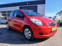 Toyota Yaris - 1.3 VVTi 1e Eigenaar/dealer onderhouden/Nieuwe Apk