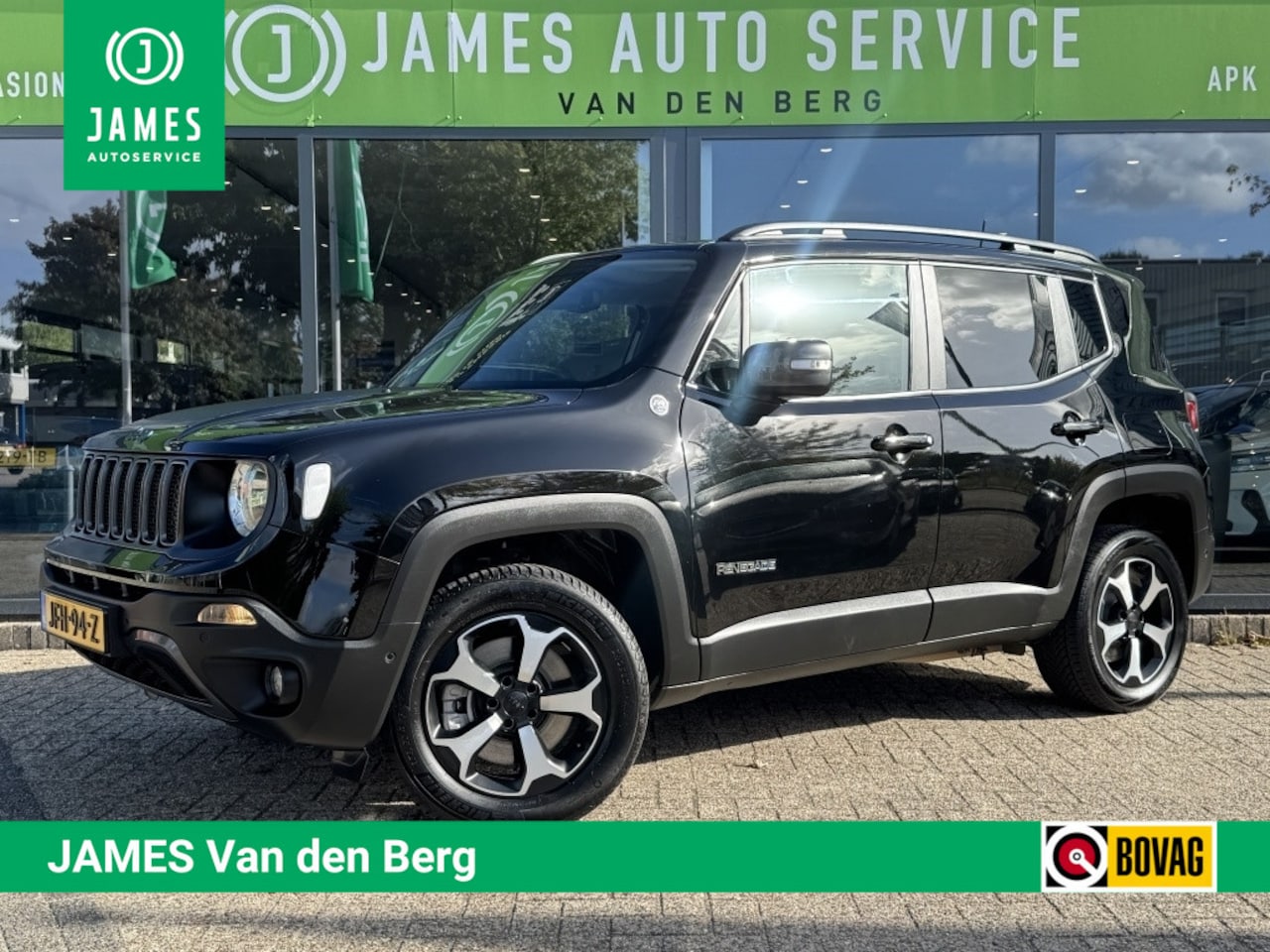 Jeep Renegade - 4xe 240 Hyb. Trailh. - AutoWereld.nl