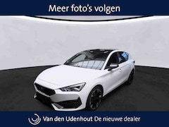 CUPRA Leon - 1.4 TSI eHybrid 204pk PHEV Adrenaline / Panoramadak / Navigatie / Camera