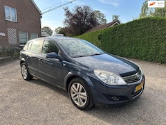 Opel Astra - 1.8 Cosmo