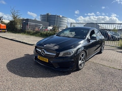 Mercedes-Benz CLA-Klasse - 220 CDI AUTOMAAT AMG-PAKKET