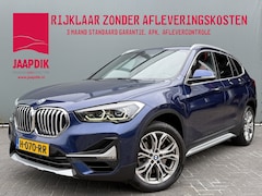 BMW X1 - BWJ 2020 sDrive20i 192 PK VDL Nedcar Edition AUTOMAAT / NAVI / CLIMA / CRUISE / LEDER / ST
