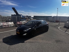 Hyundai i30 CW - 1.4i i-Motion Business Clima.Clima