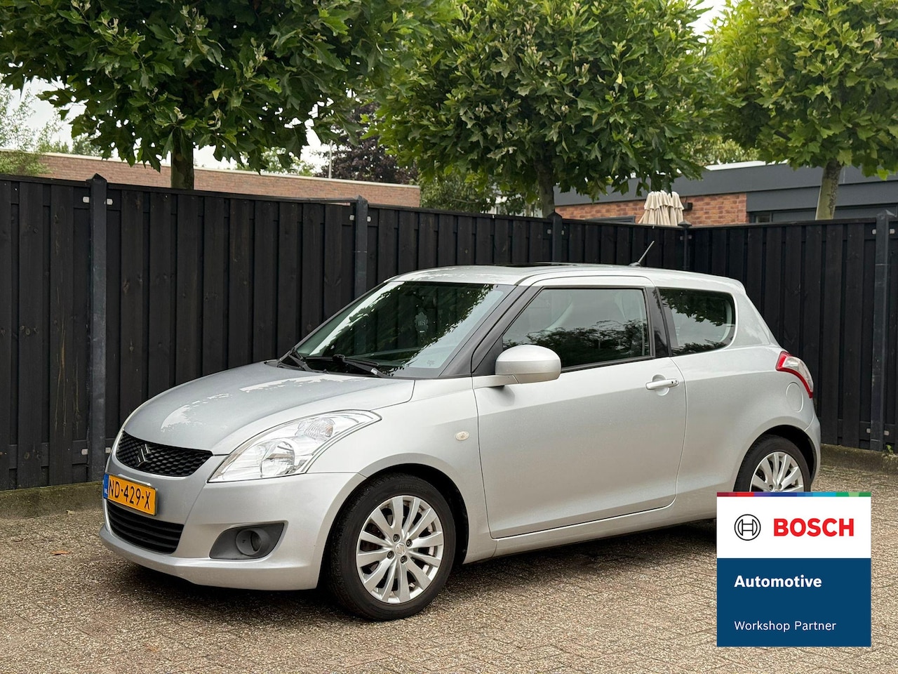 Suzuki Swift - 1.2 Automaat PANO cruise - AutoWereld.nl