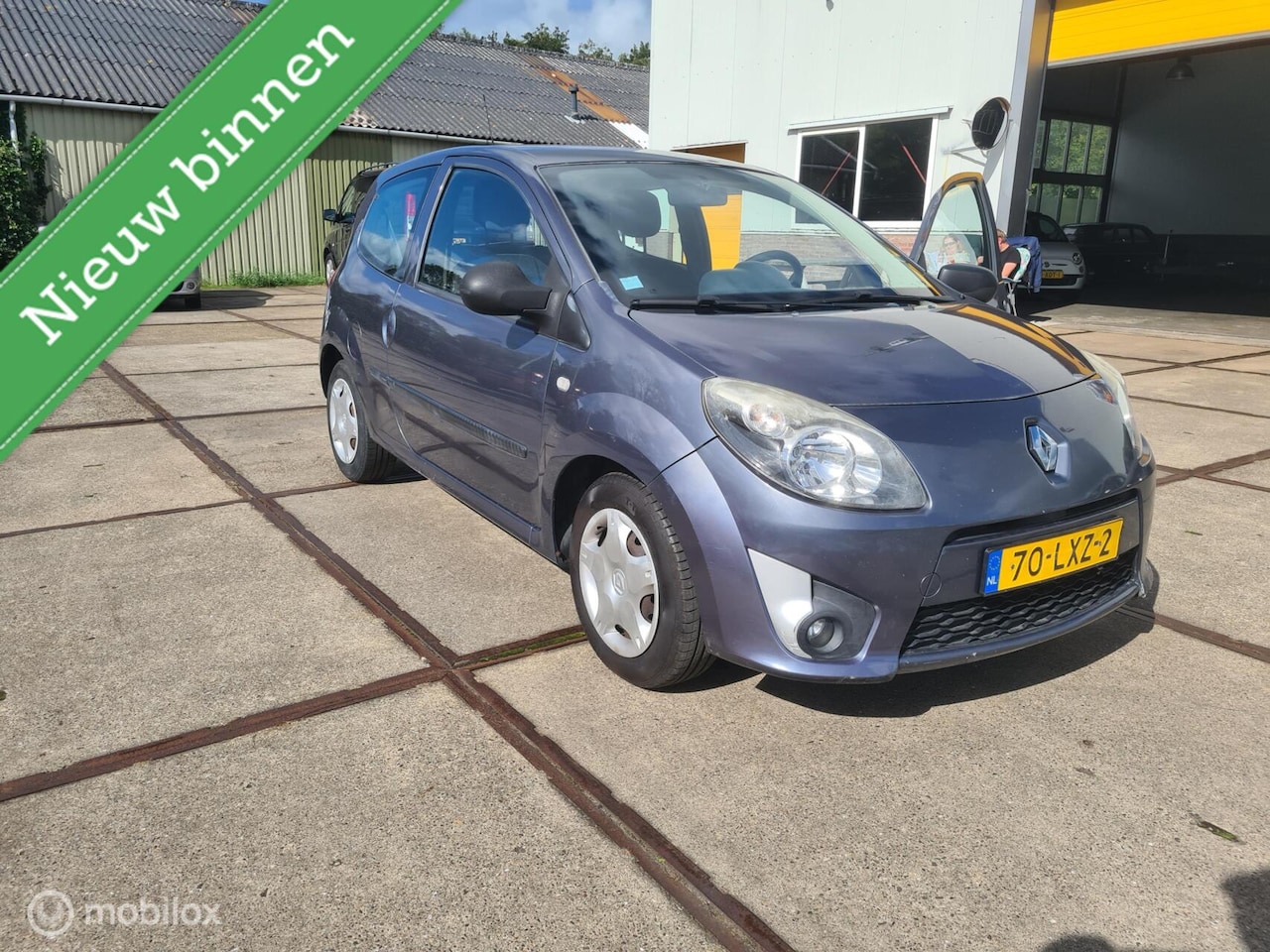 Renault Twingo - 1.2-16V Dynamique bj 2010 €1799 - AutoWereld.nl