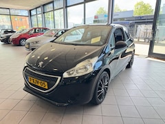 Peugeot 208 - 1.0 VTi Access APK 5-26 MOTOR GEREVISEERD BJ 2014