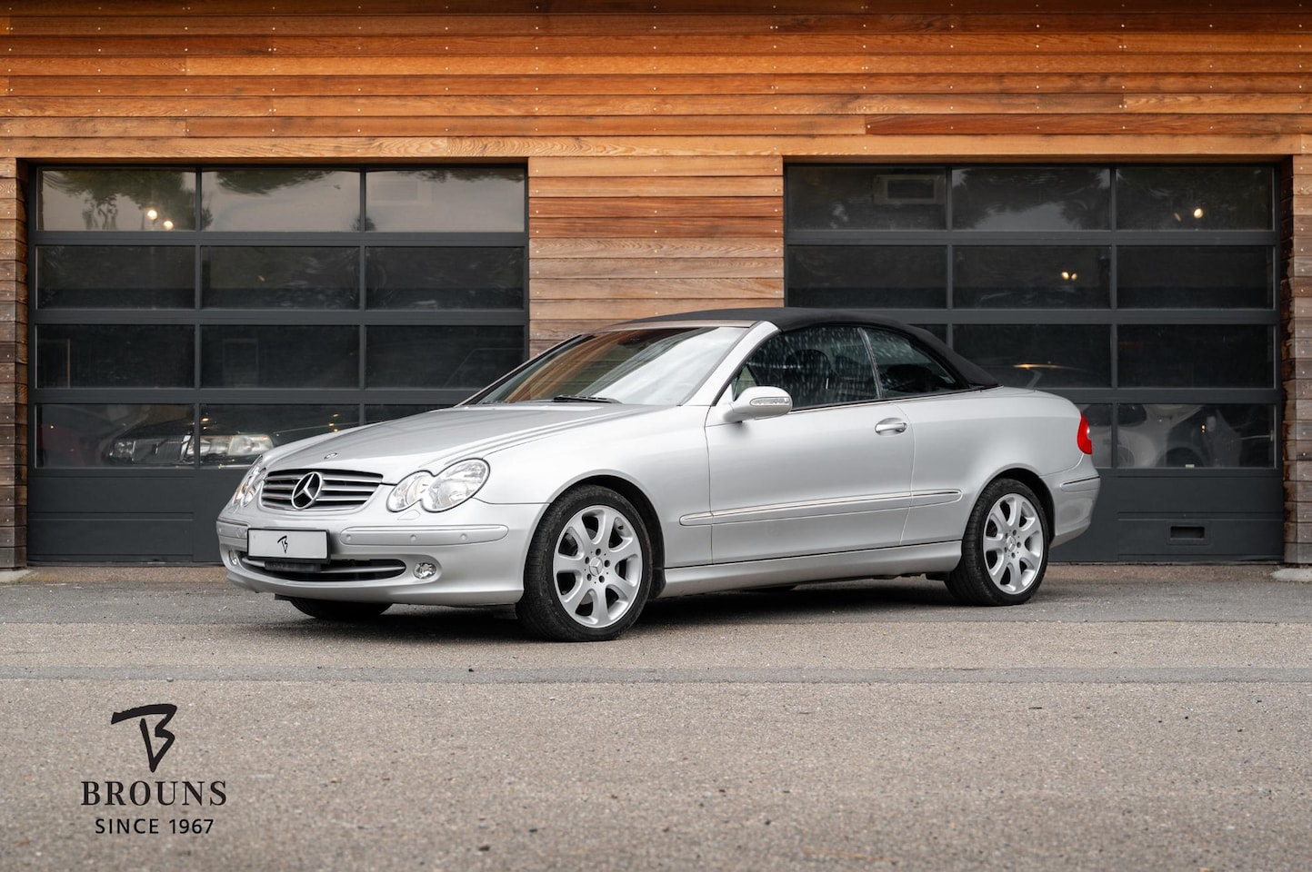 Mercedes-Benz CLK-klasse Cabrio - 320 Elegance | Elk. Stoelen | Stoelverw | Leder | CarPlay - AutoWereld.nl
