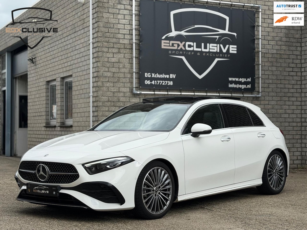 Mercedes-Benz A-klasse - 200 AMG Line Pano/Ambiente/Facelift/Camera - AutoWereld.nl