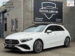 Mercedes-Benz A-klasse - 200 AMG Line Pano/Ambiente/Facelift/Camera