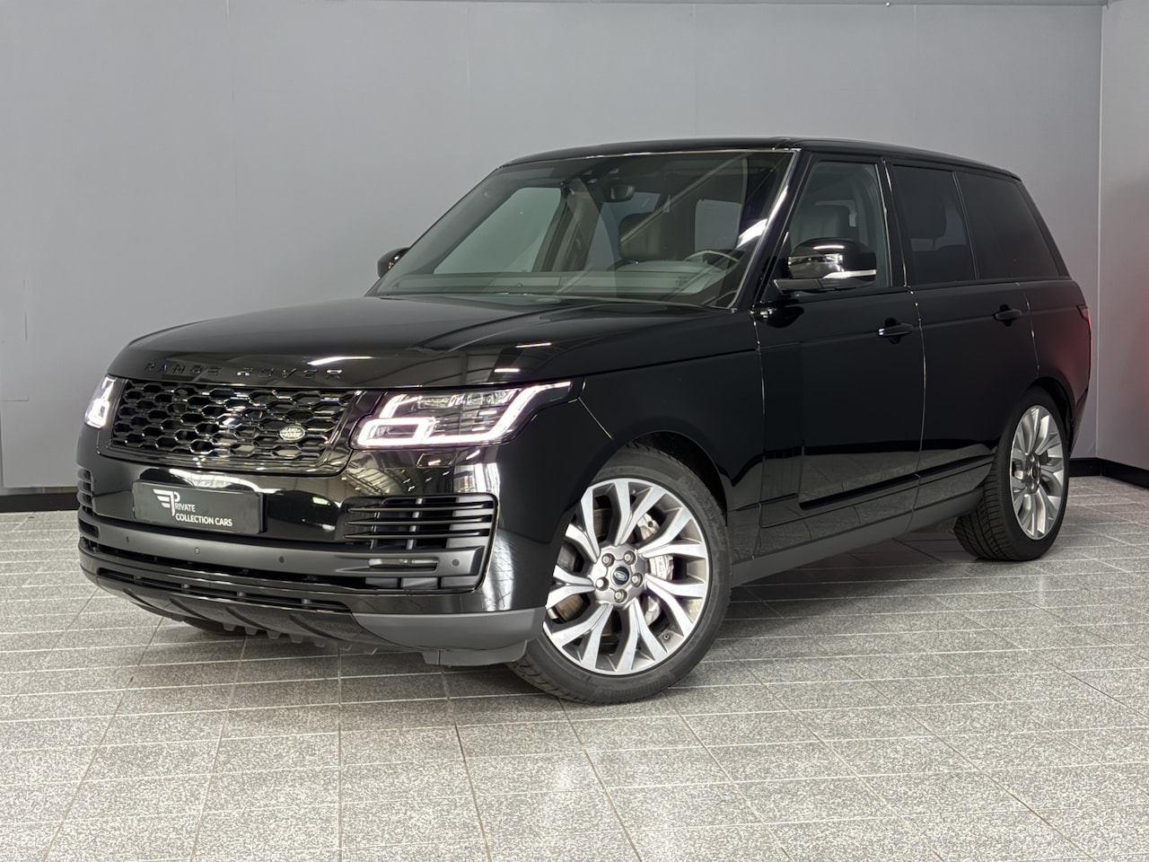 Land Rover Range Rover - 2.0 P400e HSE Vogue Pano - AutoWereld.nl