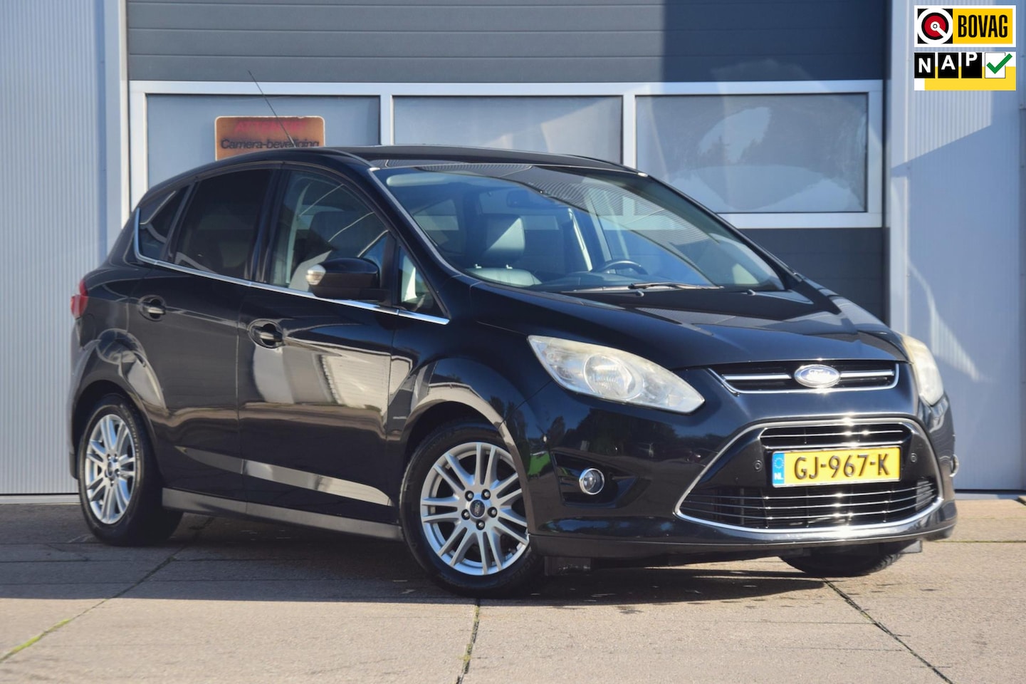 Ford C-Max - 1.0 Titanium PANORAMADAK/DB RIEM RECENT VERNIEUWD - AutoWereld.nl