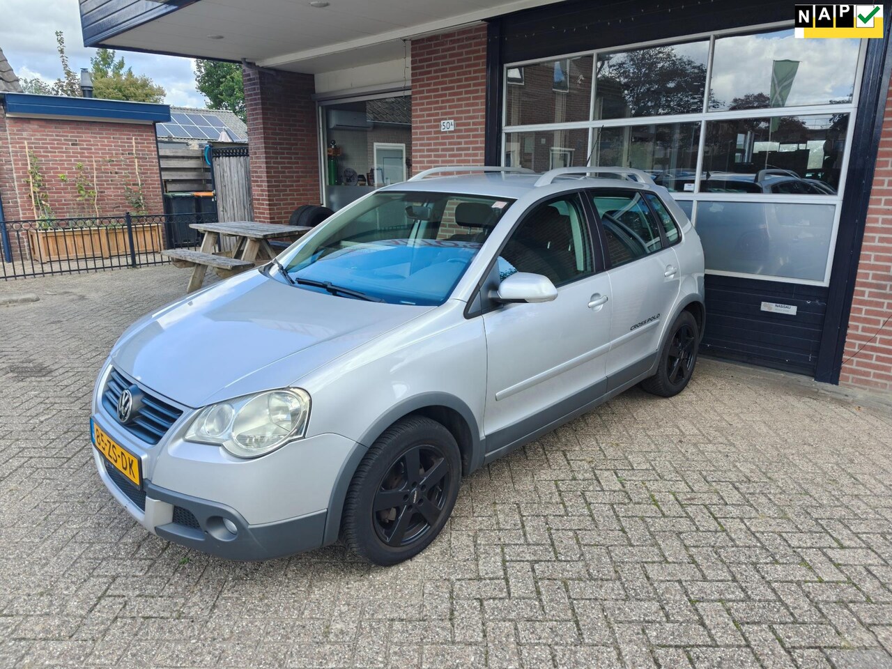 Volkswagen Polo - 1.4-16V Cross 1.4-16V Cross, Clima, LM, NAP - AutoWereld.nl