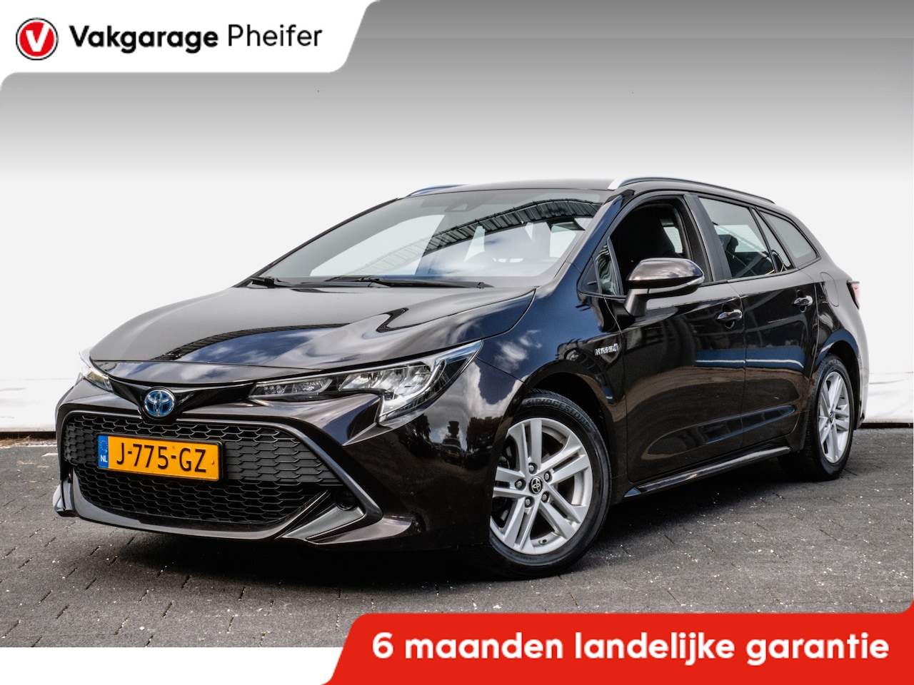 Toyota Corolla Touring Sports - 1.8 Hybrid Business Trekhaak/ Carplay/ Navigatie/ Camera/ Cruise control - AutoWereld.nl