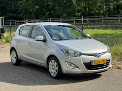 Hyundai i20 - 1.2i i-Motion /Airco/5-Deurs/